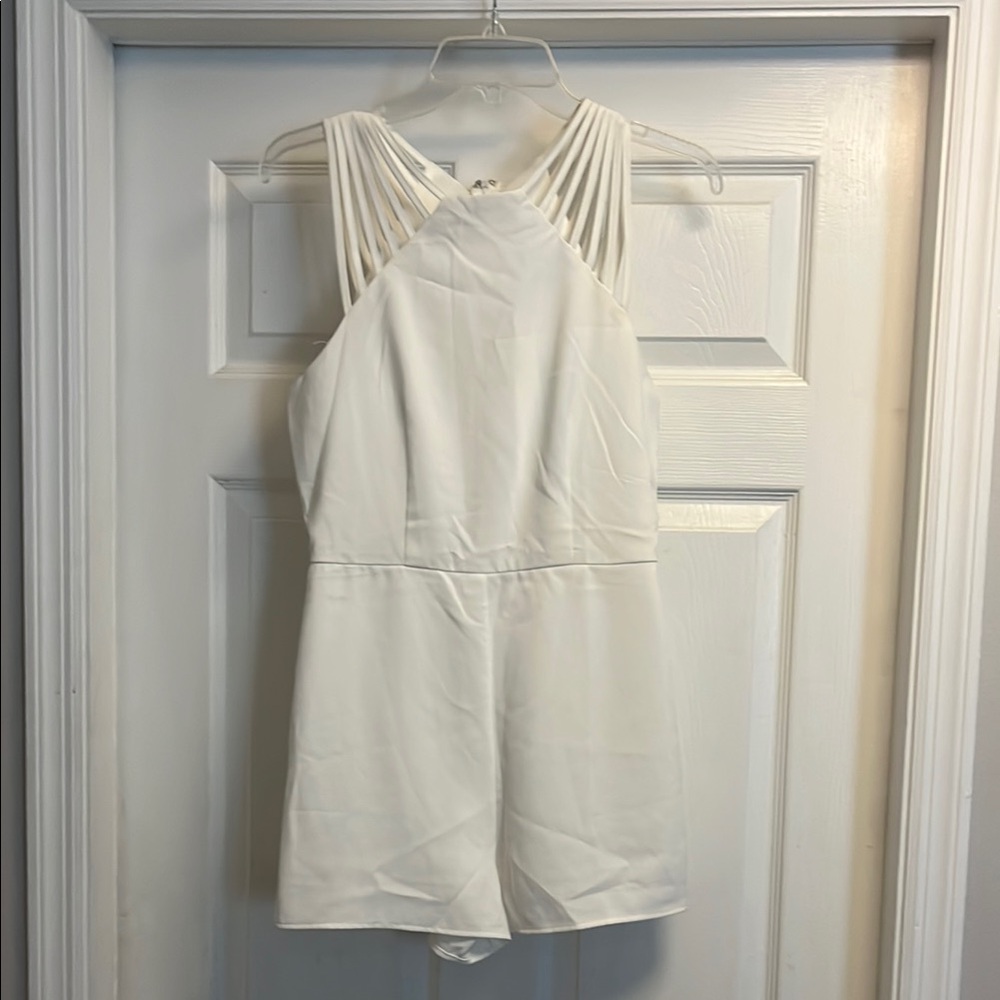 Elegant White Sleeveless Romper